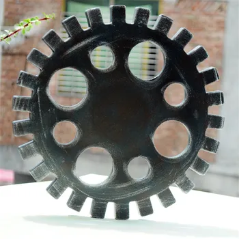 

2017 Classic Wood Industry Style Gear Article Retro Wood Creativity Pub Bar Decoration Bedroom Living Room Figurines