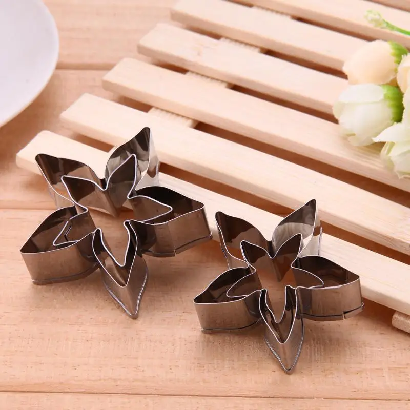 4pcs Roses Calyx Stainless Steel Metal Baking Molds Fondant Cake Decor