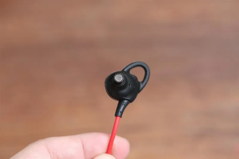 meizu-ep52-bluetooh-wireless-sport-headphone  (2)