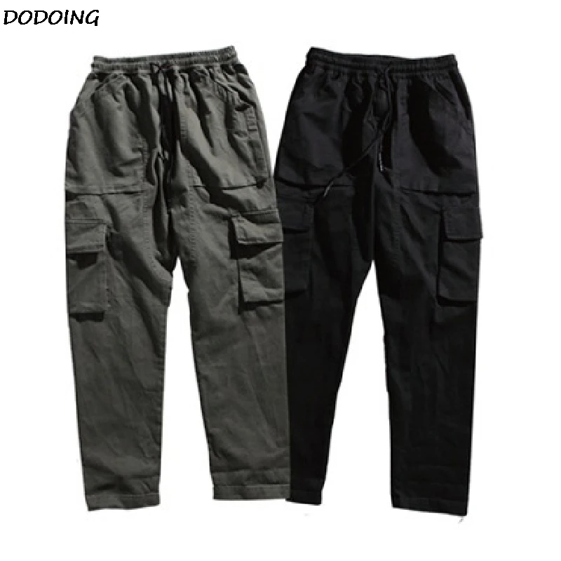 DODOING New Arrival Men Side Pockets Straight Loose Multi-Pocket Japanese Retro Street Trend Tooling Trousers black / Deep Green