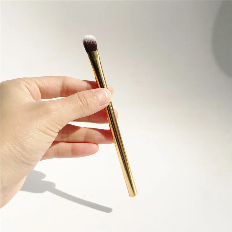 TT-SERIES 5-кисти золотая ручка ход плоский Полуночный набор(основание аэрографа, тональный крем, тени для век, уход за кожей лица) кисти для макияжа блендер