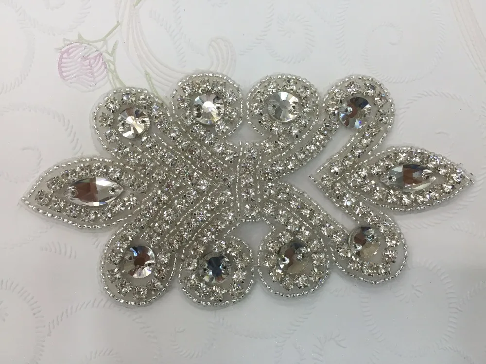 (30pieces) Wholesale Handmade Hot Fix Sewing Beadeded Rhinestone