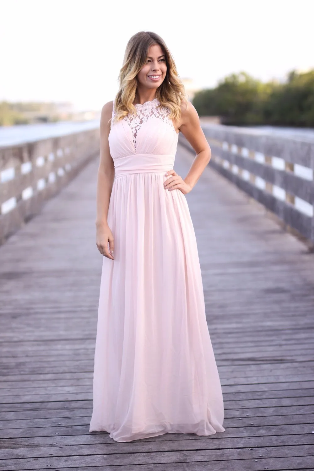 prom_dresses_2048x2048