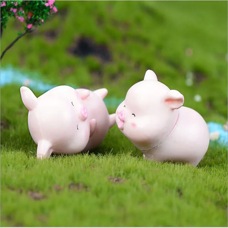 

Micro Landscape Year Of The Pig Plastic Crafts Cartoon Piglet Make A Fortune Pig DIY Meaty Furnishings Home Decorations