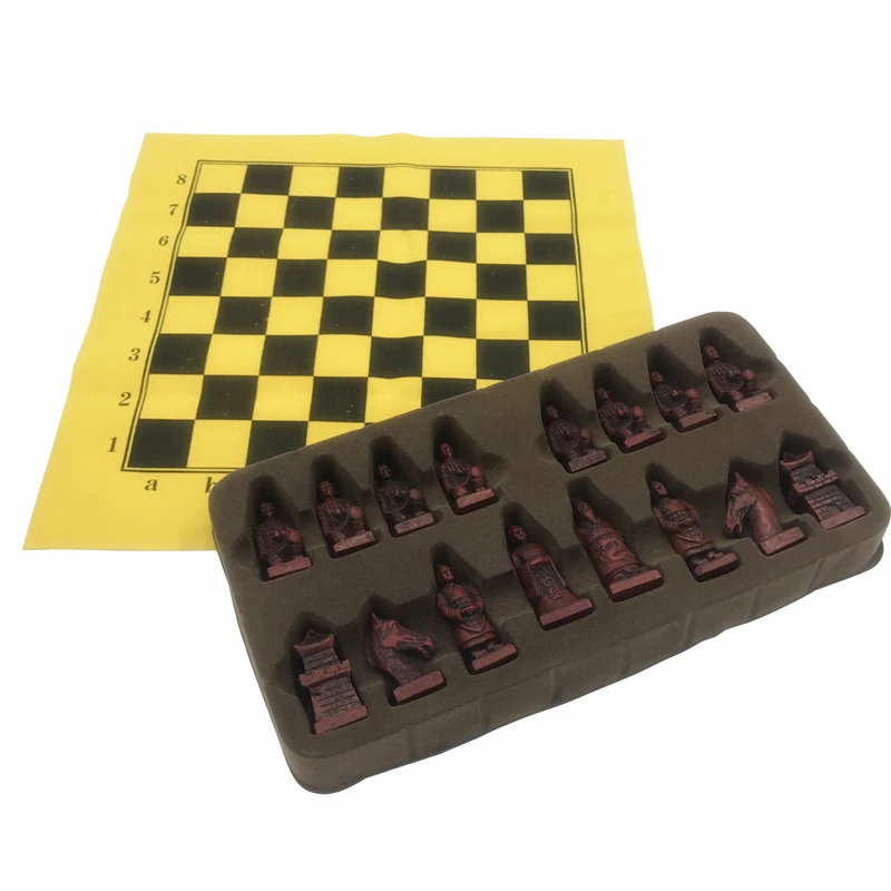 Yernea Antique Chess Set Leather Chessboard Exquisite Resin Simulation Chess Pieces Character modeling table games