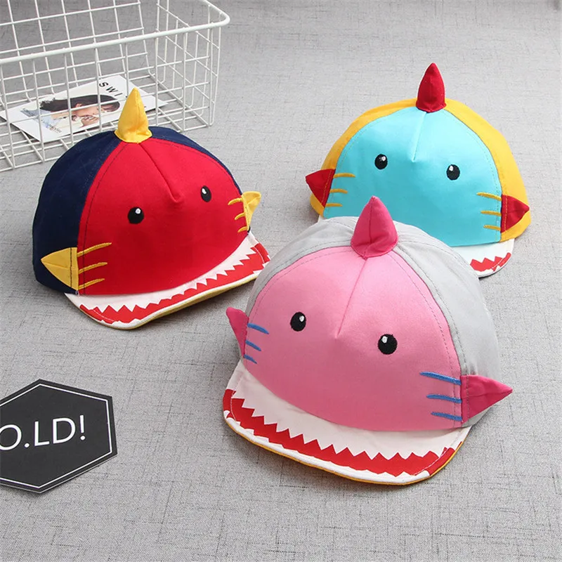 

2019 Cute Baby Shark Hat Toddler Cartoon Cotton Kids Adjustable Baseball Hat Baby Boy Girls Sunhat Hats Caps for 1-3Y Summer