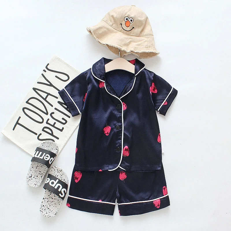 Fashion boutique little bear kids summer fall pajamas ice silk baby girl boys set - Цвет: Черный