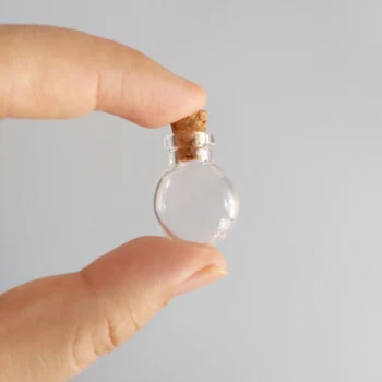 

50pcs/lot small oblate glass bottle with soft cork wish Pendant decoration bottle 20*24mm Cute clear glass vials Home crafts
