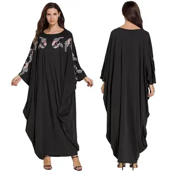 

Dubai Women Muslim Kaftan Bat Sleeve Embroidery Maxi Dress Islamic Lady Robes Gown Loose Casual Round Collar Dresses Long Sleeve