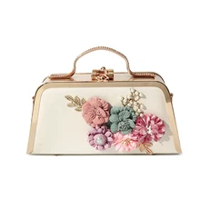 lady banquet handbag 2019 new elegant flower handbag female pearl bag chain luxury hand clutch bride dress messenger evening bag women s elegant day clutch in baroco style beautiful handbag with detachable chain messenger bag