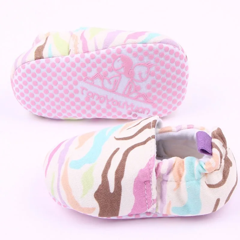Зимняя камуфляжная обувь в розовую полоску для маленьких девочек; обувь для первых прогулок; хлопковая детская обувь; одежда для детей; xz25