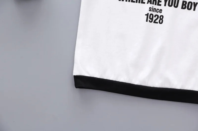 8687067448_123563804