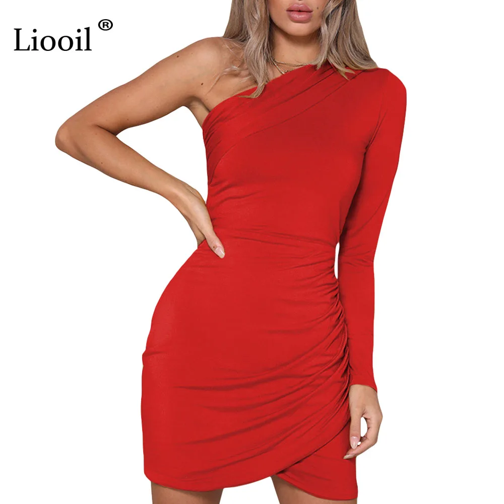 Liooil Sexy One Shoulder Dress 2018 Women Clothes Long Sleeve Red Black White Irregular Hem Bodycon Mini Birthday Party Dresses