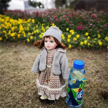 

Craft: Semi-manual Porcelain Mengwa Collection Dolls ceramic dolls overs Russian character girl frozen queen doll wedding