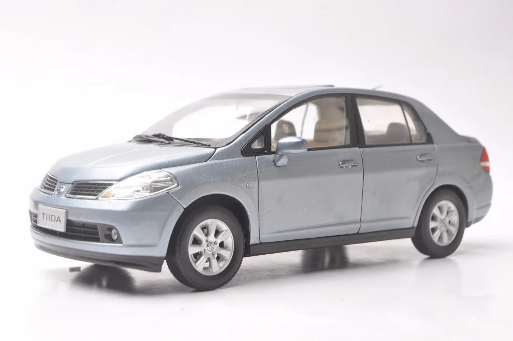 1:18 Модель литья под давлением для Nissan Tiida Versa 2008 седан редкий сплав Игрушечная