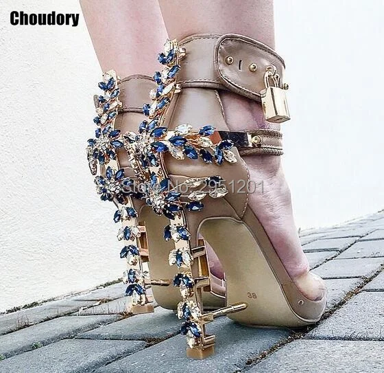 Г.,, сандалии Роскошные туфли со стразами на замке женские босоножки на высоком каблуке пикантные летние сандалии-гладиаторы из ПВХ в стиле пэчворк женская обувь