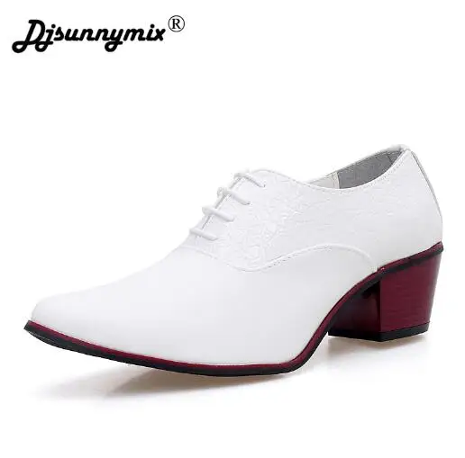 DJSUNNYMIX/Брендовые мужские кожаные туфли на высоком каблуке 6 см; Модные Мужские модельные туфли для отдыха - Цвет: Белый
