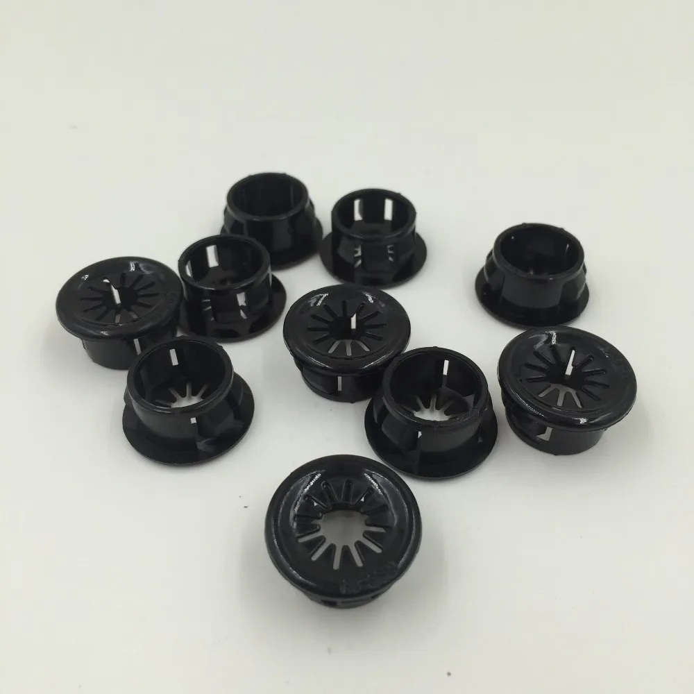 50Pcs 16mm Universal Black Plastic Cable Snap in Locking Bushing
