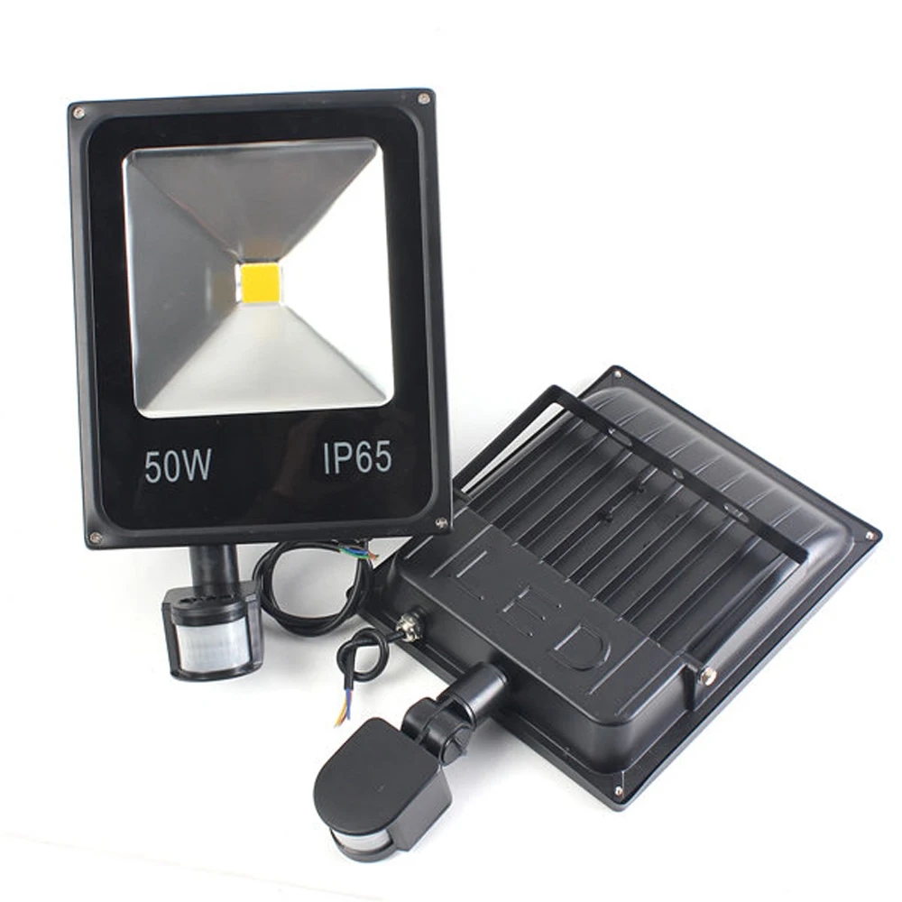 Goedkoop IP65 LED Floodlight With Motion Sensor Spotlight 10W 20W 30W 50W Outdoor Lighting Wall Spot Lamp Garden Fitting Light Waterproof