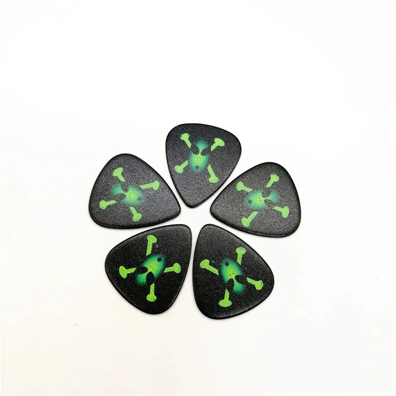 

Small Skeleton Design Celluloid Colorful Printing Guitar Picks 0.96mm Heavy Gauge Printed Guitar Plectrum at Low Price