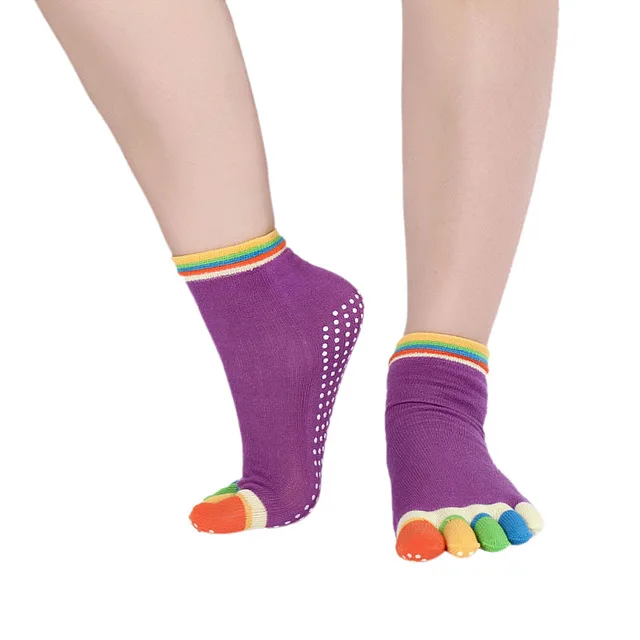 anti skid yoga socks