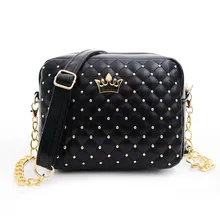 Bolsos 2017 de Las Mujeres Del Bolso de LA PU Bolsas de Mensajero de Cuero Remache Cadena Marcas Bolsa de Hombro Cross Body Mochila Feminina
