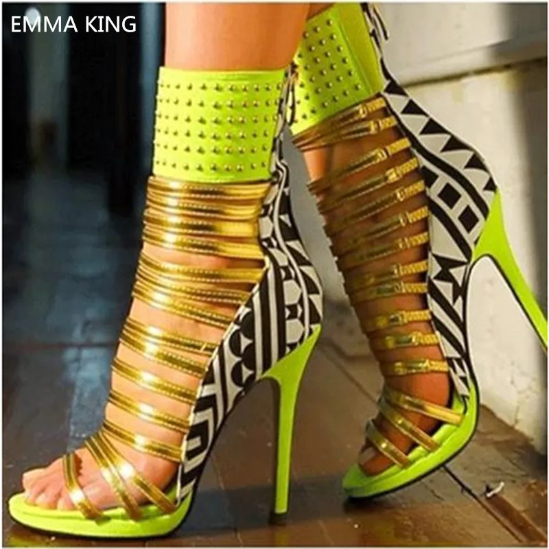 

Sandalias Mujer 2019 Hollow Sexy Gladiator Sandals Women Rivets Stilettos Fashion Summer Boots Back Zipper High Heel Shoes Woman