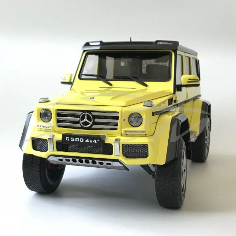 Литая модель автомобиля почти настоящая для G-Class 4x4(желтый) 1:18+ маленький подарок