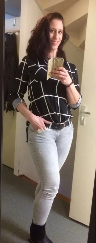 08
