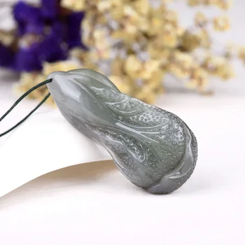

Hetian yu green yu cabbage pendant Baicai gathers smoke purple yu brand penda