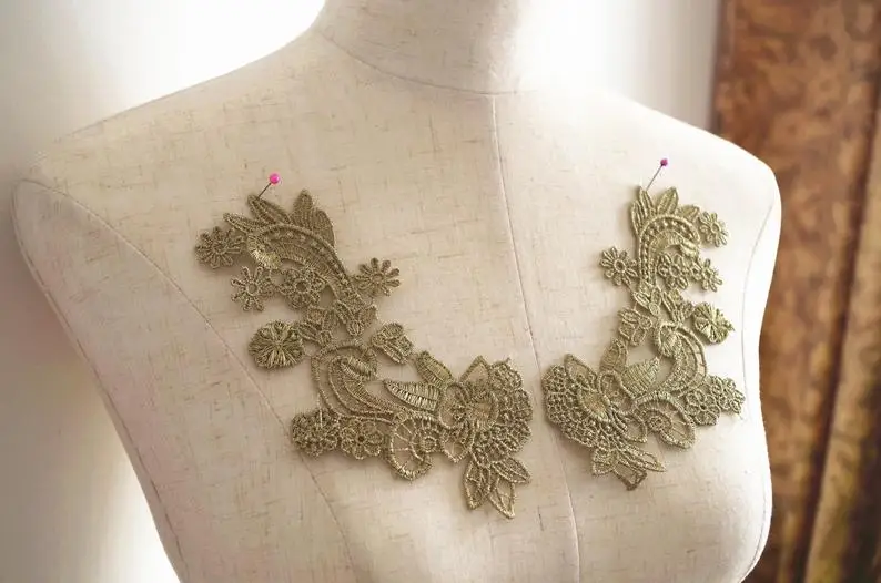 

Ivory lace Applique, venice Lace Applique, bridal headpiece applique, DGDH003B 1 pair