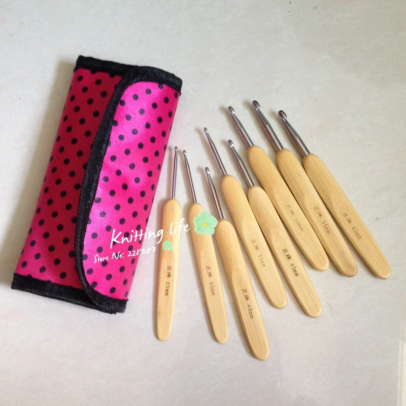 8Pcs/set High Quality Bamboo Handle Crochet Hooks Set With Crochet Bag