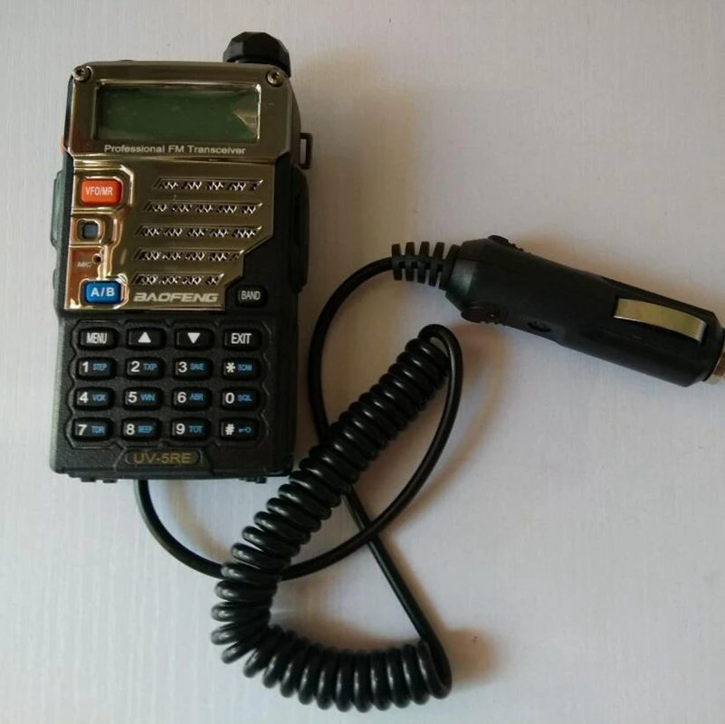 Иди и болтай Walkie Talkie “иди аксессуары 12V BAOFENG UV 5R автомобиля Зарядное устройство