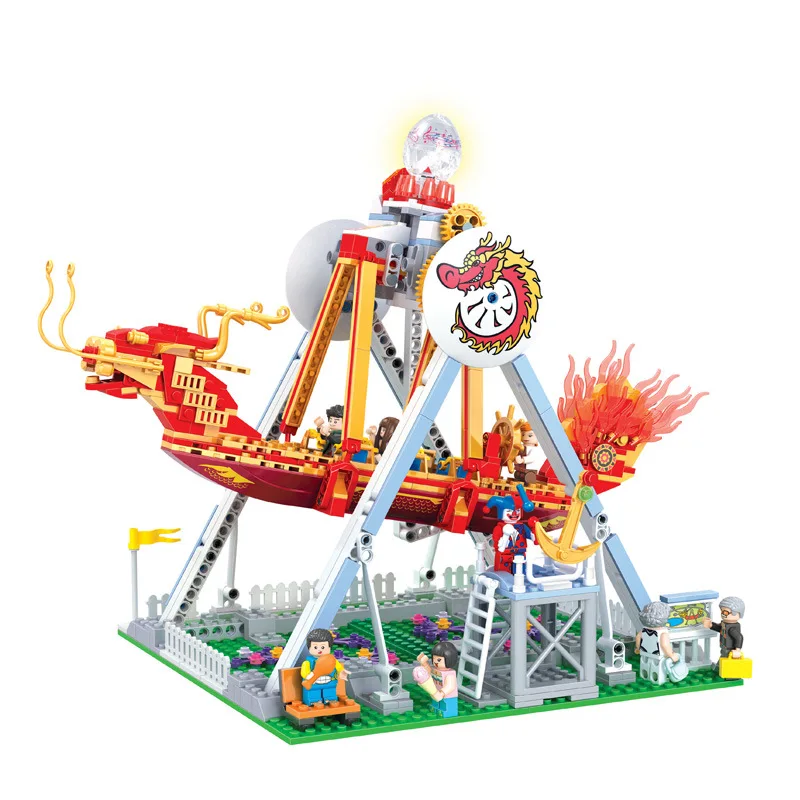 QWZ 710pcs Pirate Ship Friends Series The City Park Model Building Blocks DIY Educational Assembled Bricks