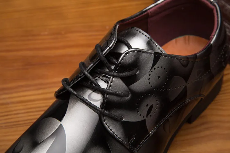 Мужские модельные туфли мужские официальные туфли с цветочным узором Роскошные Модные Кожаные Туфли-оксфорды для мужчин; деловые свадебные туфли размеры 38-48