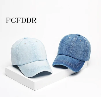 

PCFDDR Cowboy Baseball Cap in Autumn And winter Men's Pure Color Sunshade Cap.