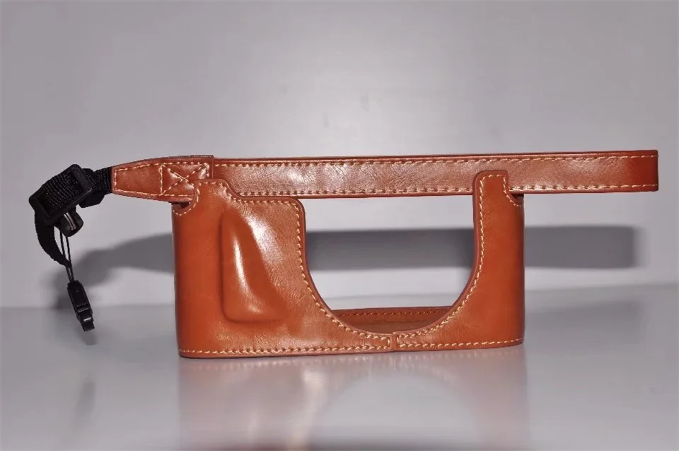 brown with strap Чехол-накладка для камеры из искусственной кожи Leica X Typ113 Leica XV с отверстием для аккумулятора - Цвет: brown with strap