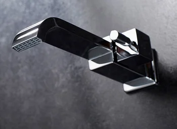

Bathroom Basin Faucet Single Cold Faucet Wall-mounted Splash-proof Large Flow Waterfall Faucet Mop Pool Laundry Pool Copper