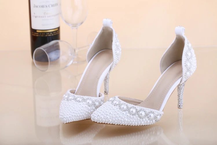 Женская обувь; сезон весна-лето; босоножки; белые свадебные туфли на ...