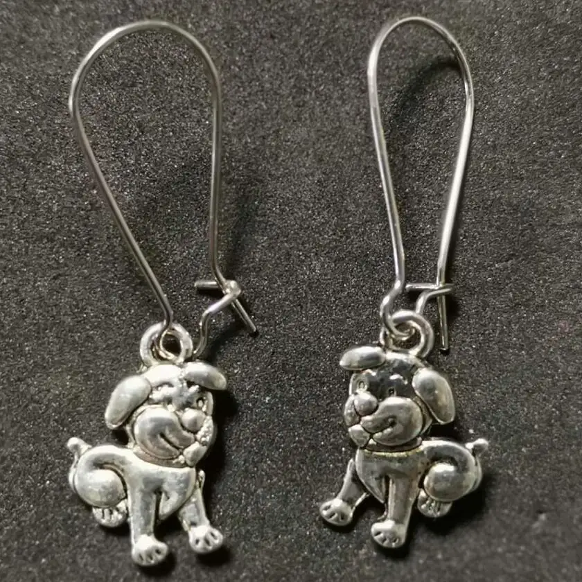 

Design Silver Bijoux Cute Puppy Dogs Drop Earrings For Women Retro Fashion Jewelry Dangle Earrings Statement Earrings Girls Gift