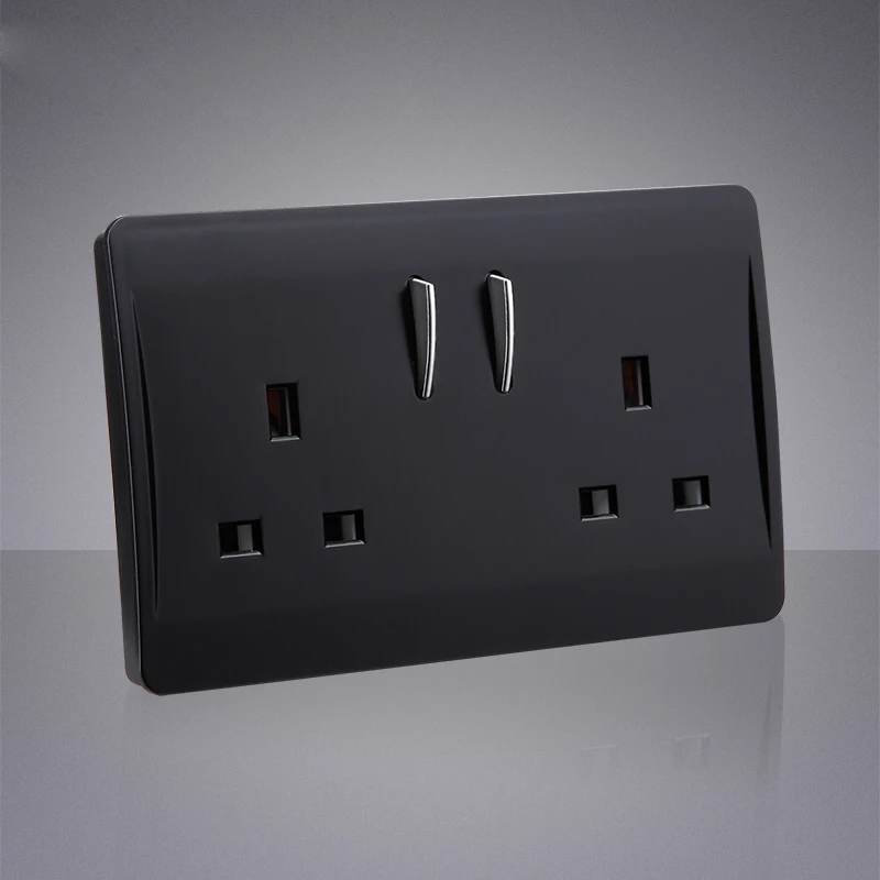 

2pcs For British Hongkong Edition Special Switch Socket C3 Black Two Open 6 Hole 2-Gang 13A Wall Power Switch Panel Type 146