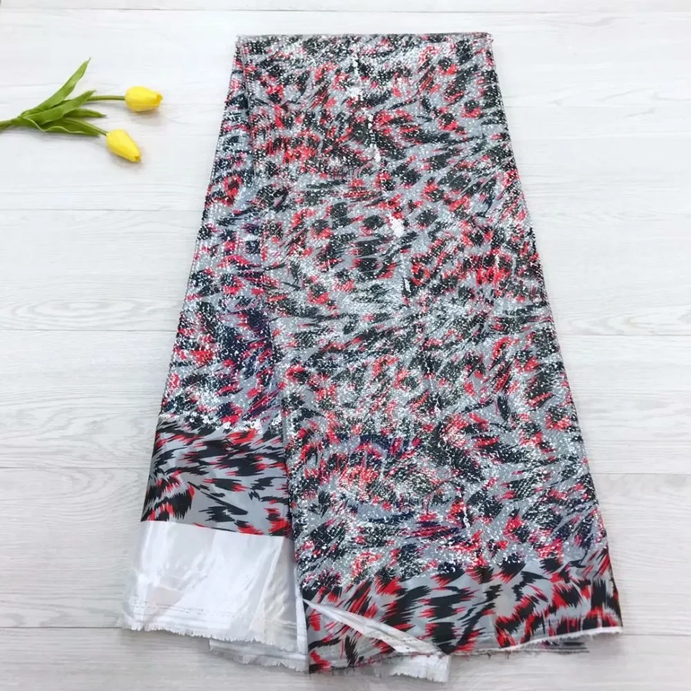 

African Lace Fabric 2018 Embroidered Nigerian Laces Fabric Bridal High Quality French Tulle Lace Fabric for Women