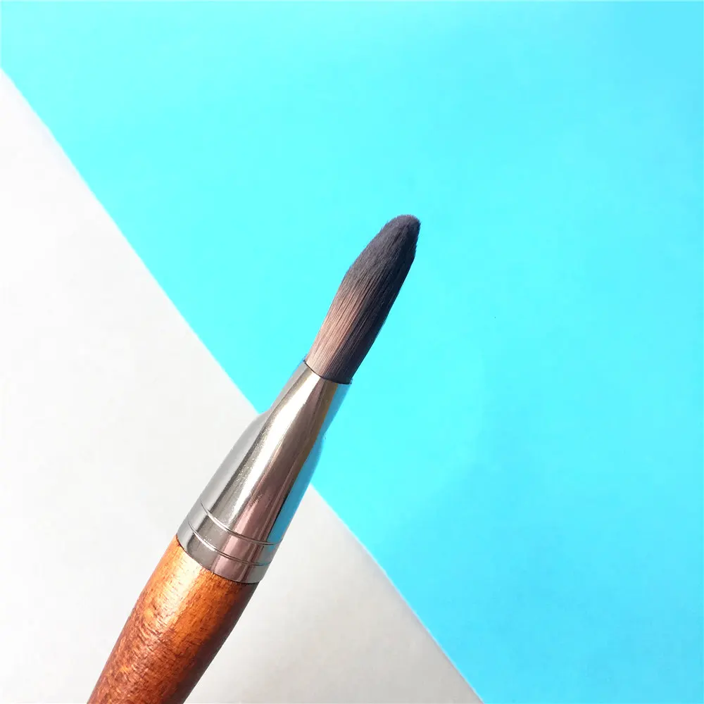 MAKE UP FOR EVER FOUNDATION BRUSH 108 _ 3