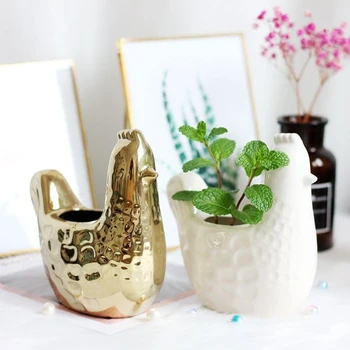 

Chicken Ceramic Vase Home Decor Flower Vase Cartoon Animal Pen Holder Storage Jar 15x15cm