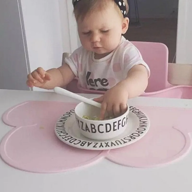 Placemat Pad Coasters Kitchen Table Mats Waterproof Bowl Mats Padding Mat Insulation Pad Cloud Placemats Hand-made Kitchen