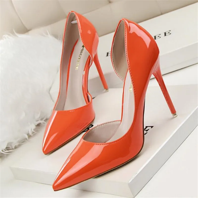

638-5 Korean fashion simple fine with high-heeled leather pointed hollow thin shallow mouth sexy high heels shoes