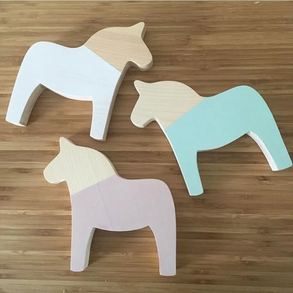 Baby Wooden horse Toys Nordic Decoration Children Wood Horse Mini TV