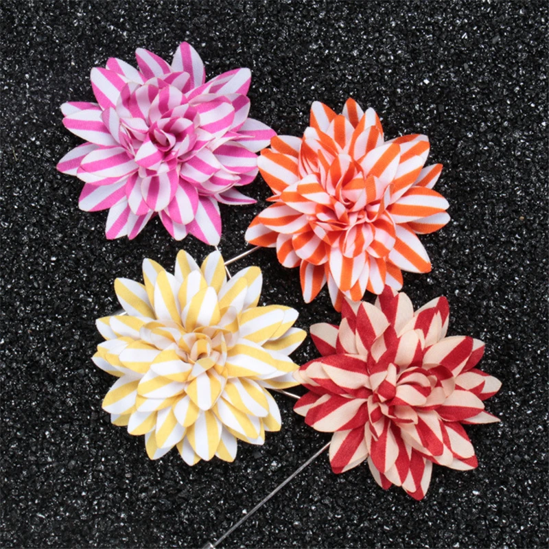lapel pin men (3)