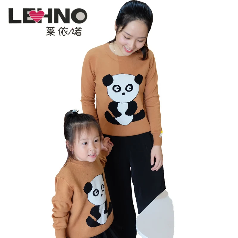 

Winter Korean Version of Cute Cartoon Panda Sweaters Family Matching Clothes