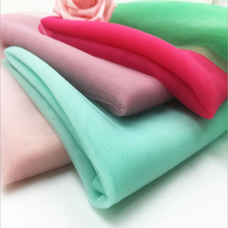 

1M*1.6M Mesh fabric wedding decoration fabric Mosquito net Solid color wedding veil fabric wedding veils long bride veil
